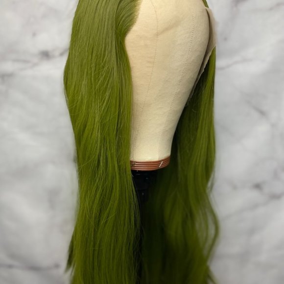 Dark Green Silky Lace Wig - Picture 6 of 9